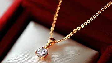 Goldkette mit Diamanten